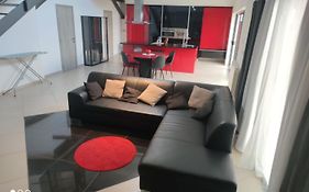 8 Chambres Privees Dans Une Villa De Partagee De 350M2